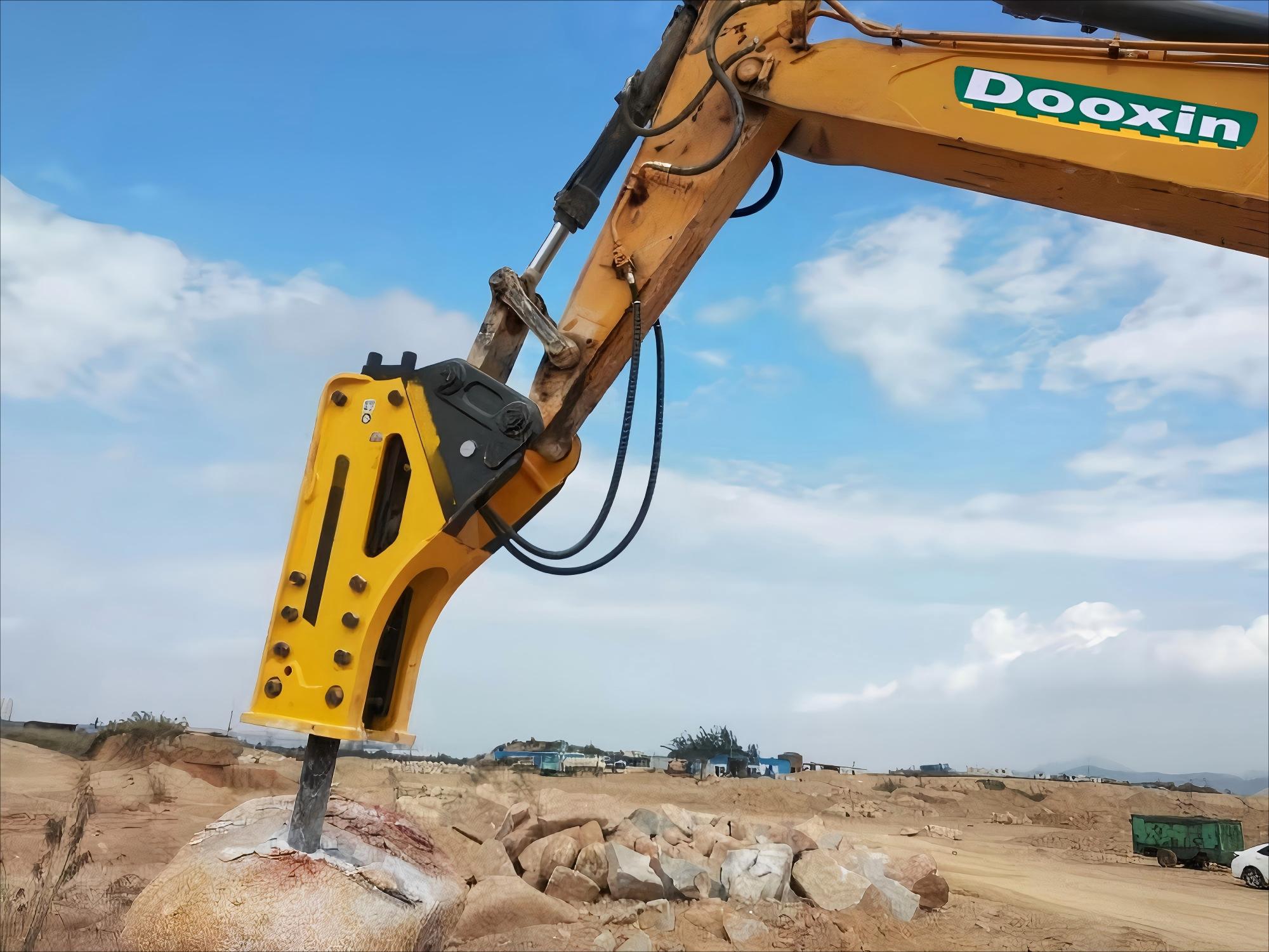 El accesorio importante de la excavadora de rastreadores - Breaking Hammer