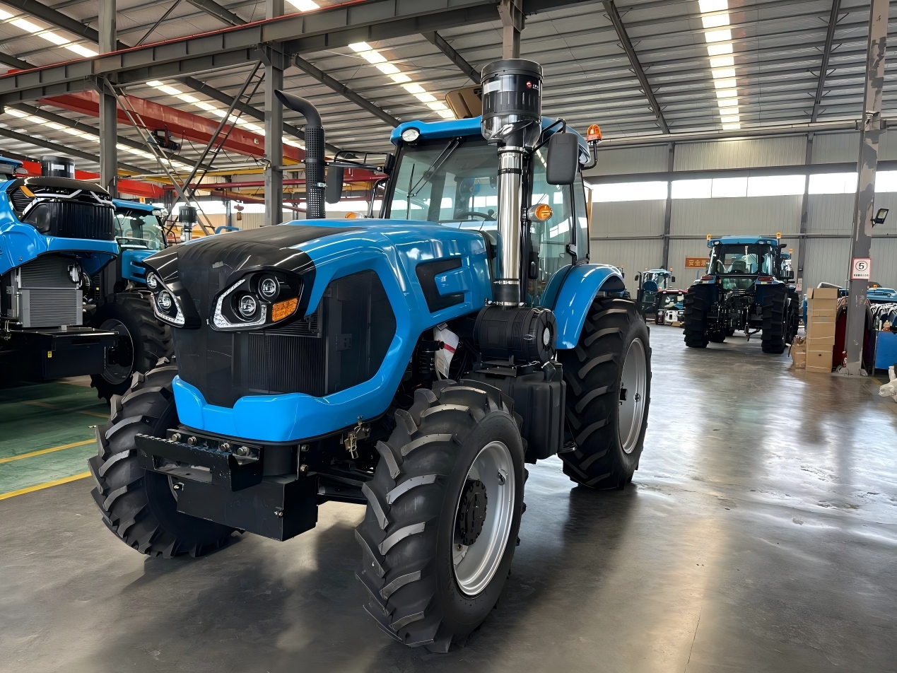 Los tractores chinos de alta potencia se convierten en la principal fuerza agrícola a gran escala en África