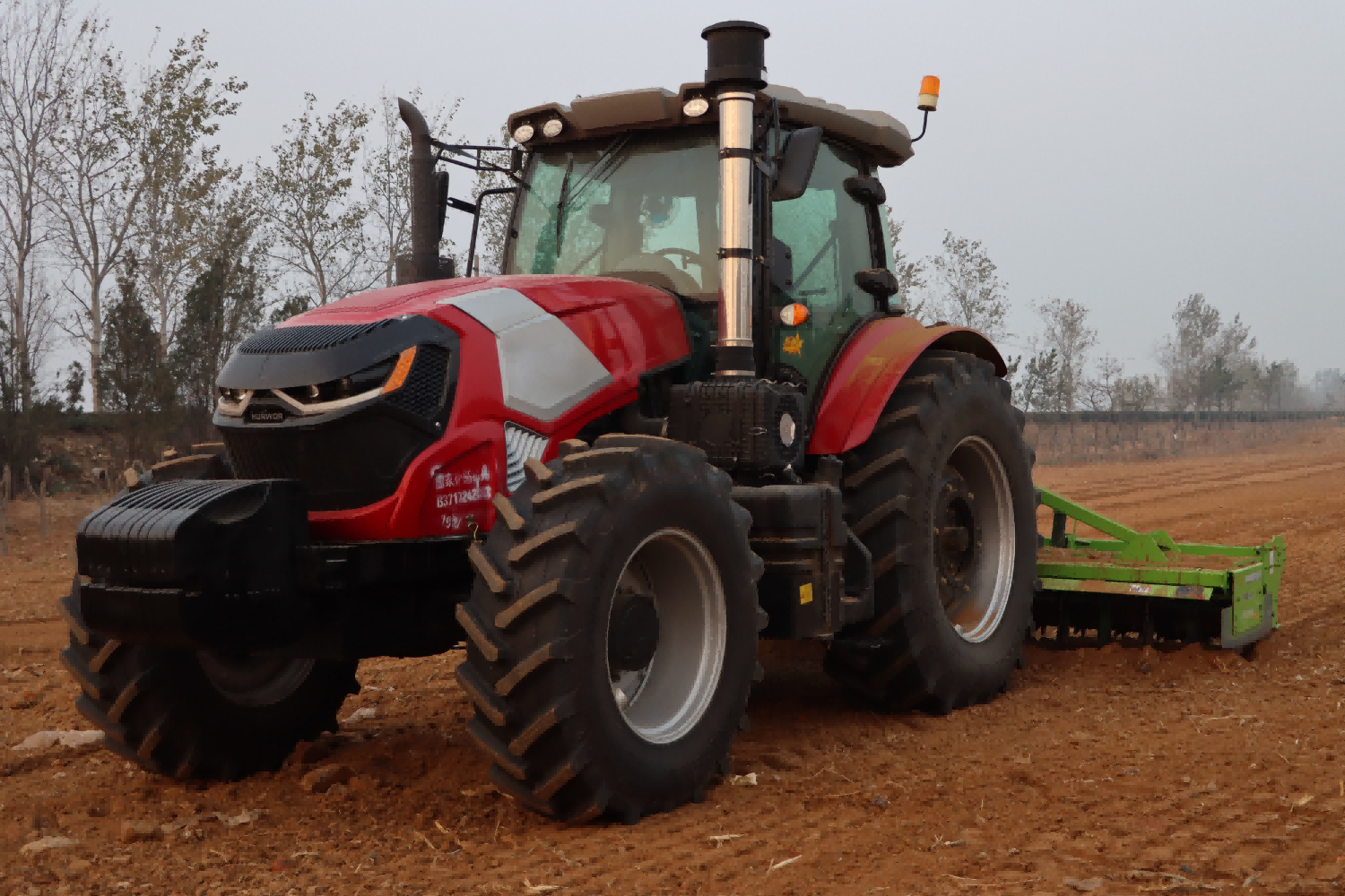 Cómo elegir las herramientas agrícolas adecuadas para un tractor
